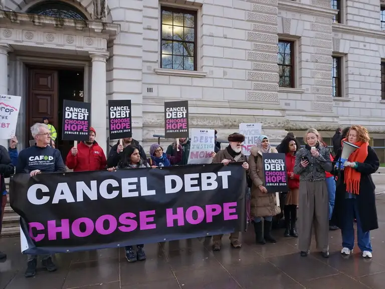 Jesus falls for the second time