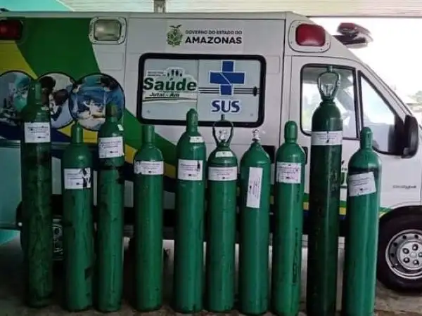 The delivery of life-saving oxygen tanks to Brazil in the fight against COVID-19