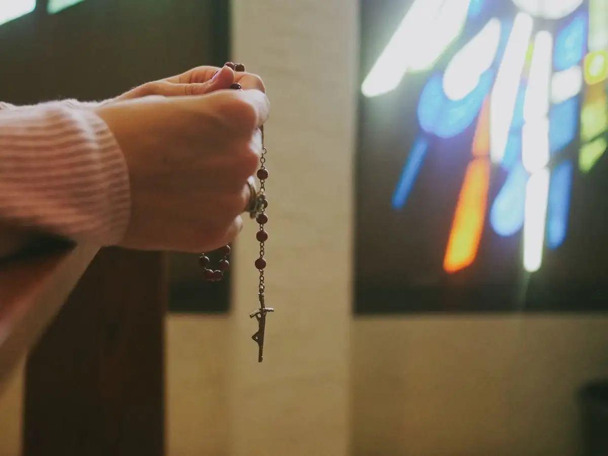 Joyful mysteries for peace