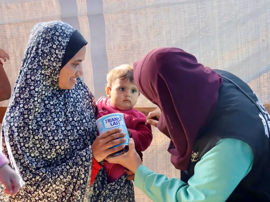 Food distribution in Gaza