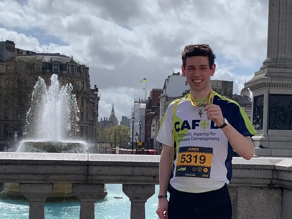 TeamCAFOD take the London Landmarks Half Marathon by storm!