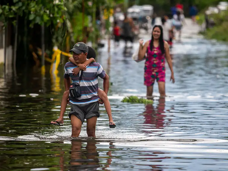 Asia - Philippines - People affected by Typhoon Vamco.jpg