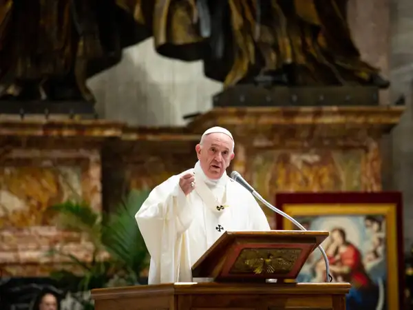 Europe - Rome - Pope Francis addressing St. Peter's Basilica