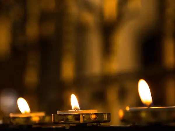 UK - St George's Cathedral - Candles
